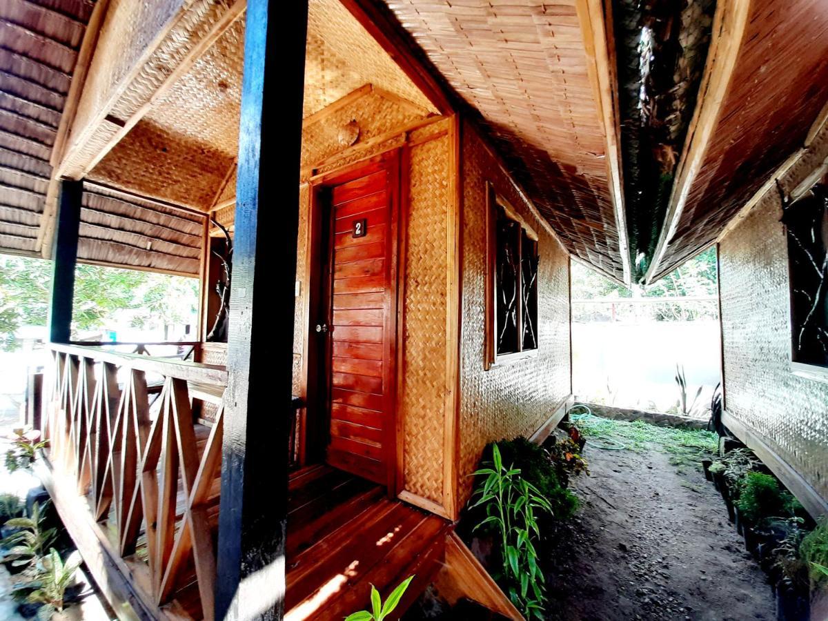 Castaway Native Huts Lägenhet San Vicente  Exteriör bild
